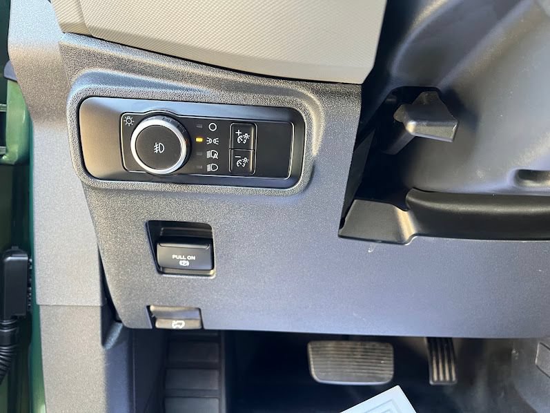 Used 2023 Ford Bronco Black Diamond AWD/4WD image 11