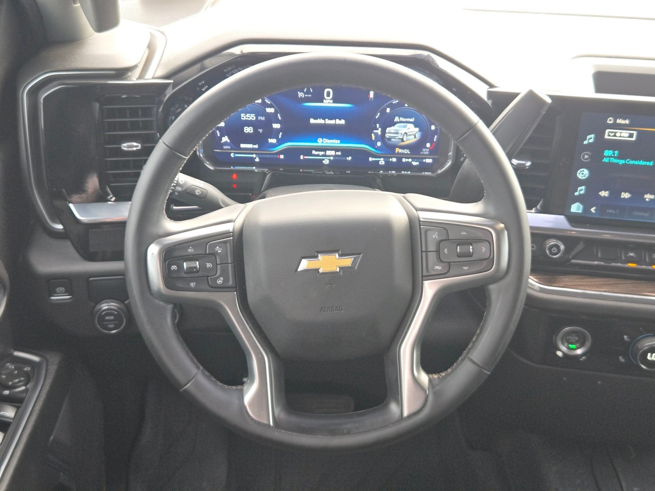 Used 2023 Chevrolet Silverado 1500 LT RWD image 18