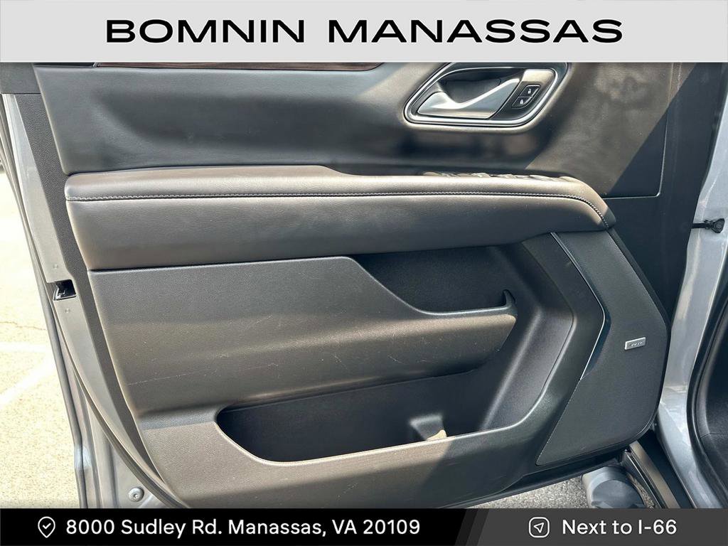 Used 2022 Chevrolet Tahoe Z71 image 16