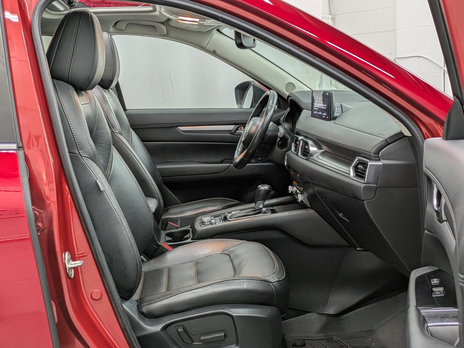 Used 2022 MAZDA CX-5 AWD 2.5 S w/ Preferred Package image 27