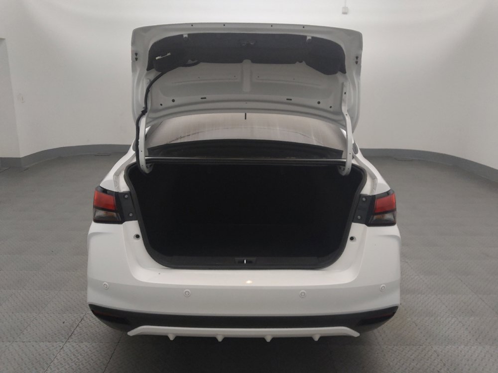 Used 2025 Nissan Versa S w/ Trunk Package FWD image 29