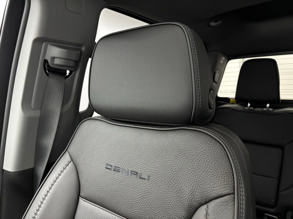 New 2026 GMC Sierra 1500 Denali image 46