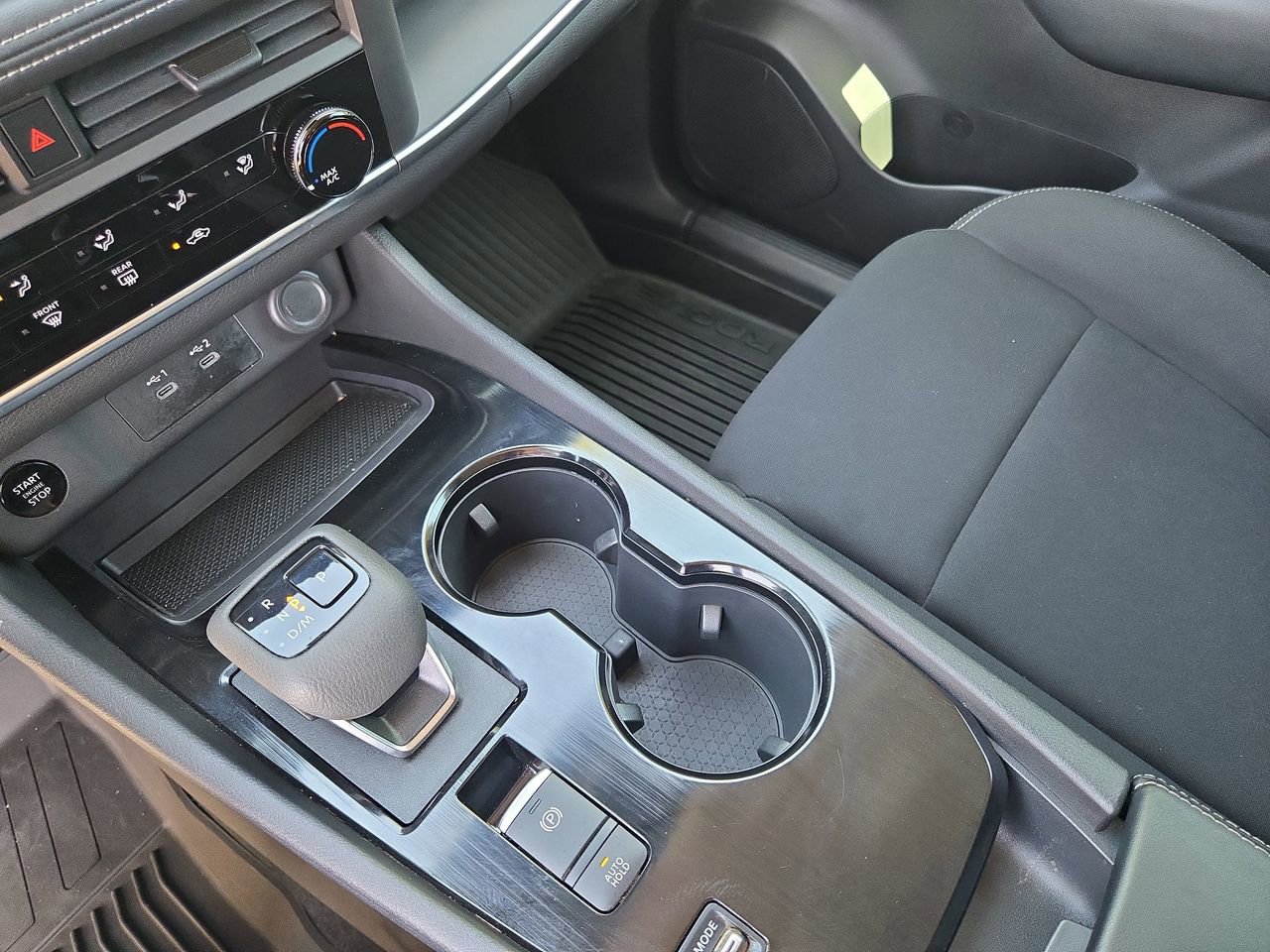 Certified 2026 Nissan Rogue S FWD image 24