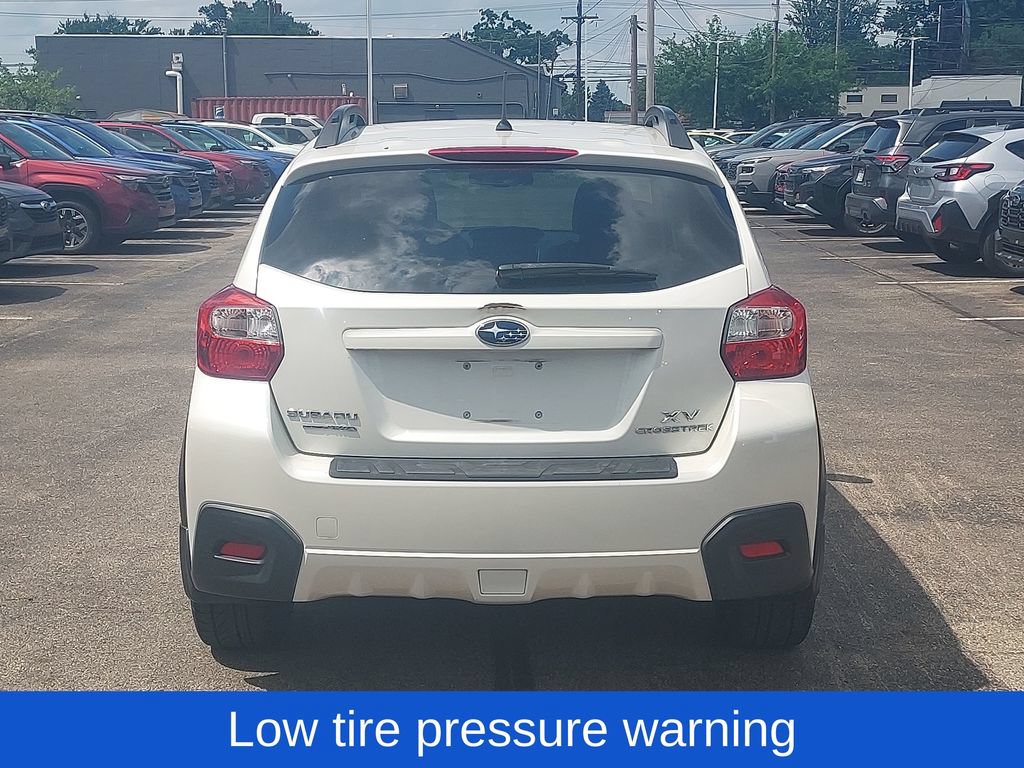 Used 2014 Subaru Crosstrek 2.0i Premium w/ Moonroof Package AWD/4WD image 6