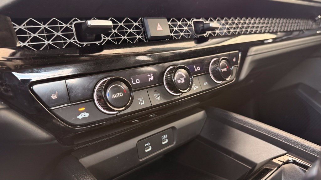 Used 2023 Honda Accord EX-L image 28