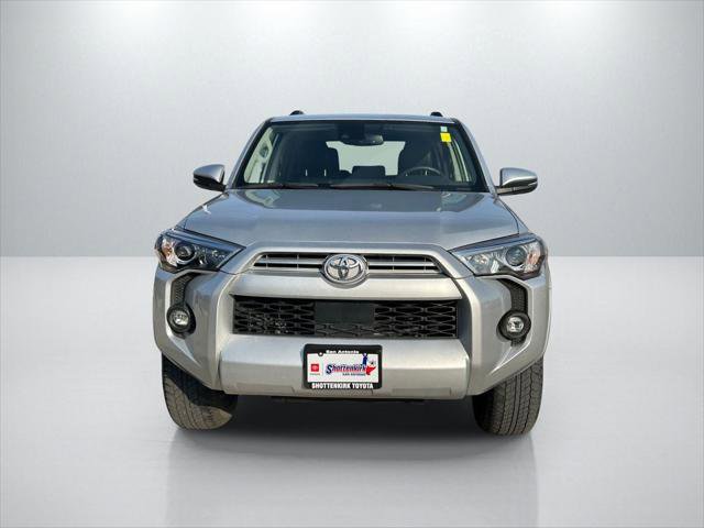 Certified 2022 Toyota 4Runner SR5 Premium AWD/4WD image 2