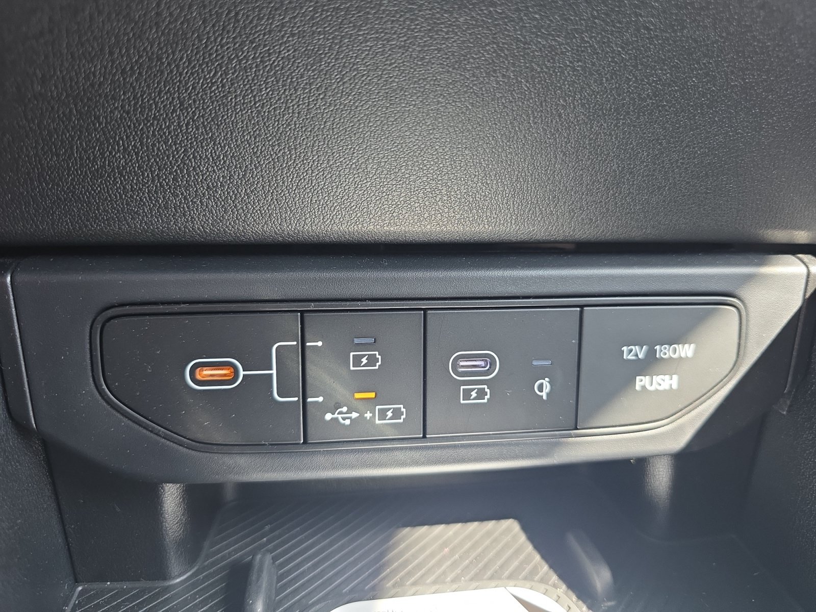Certified 2025 Kia K4 GT-Line w/ GT-Line Sunroof Package FWD image 19