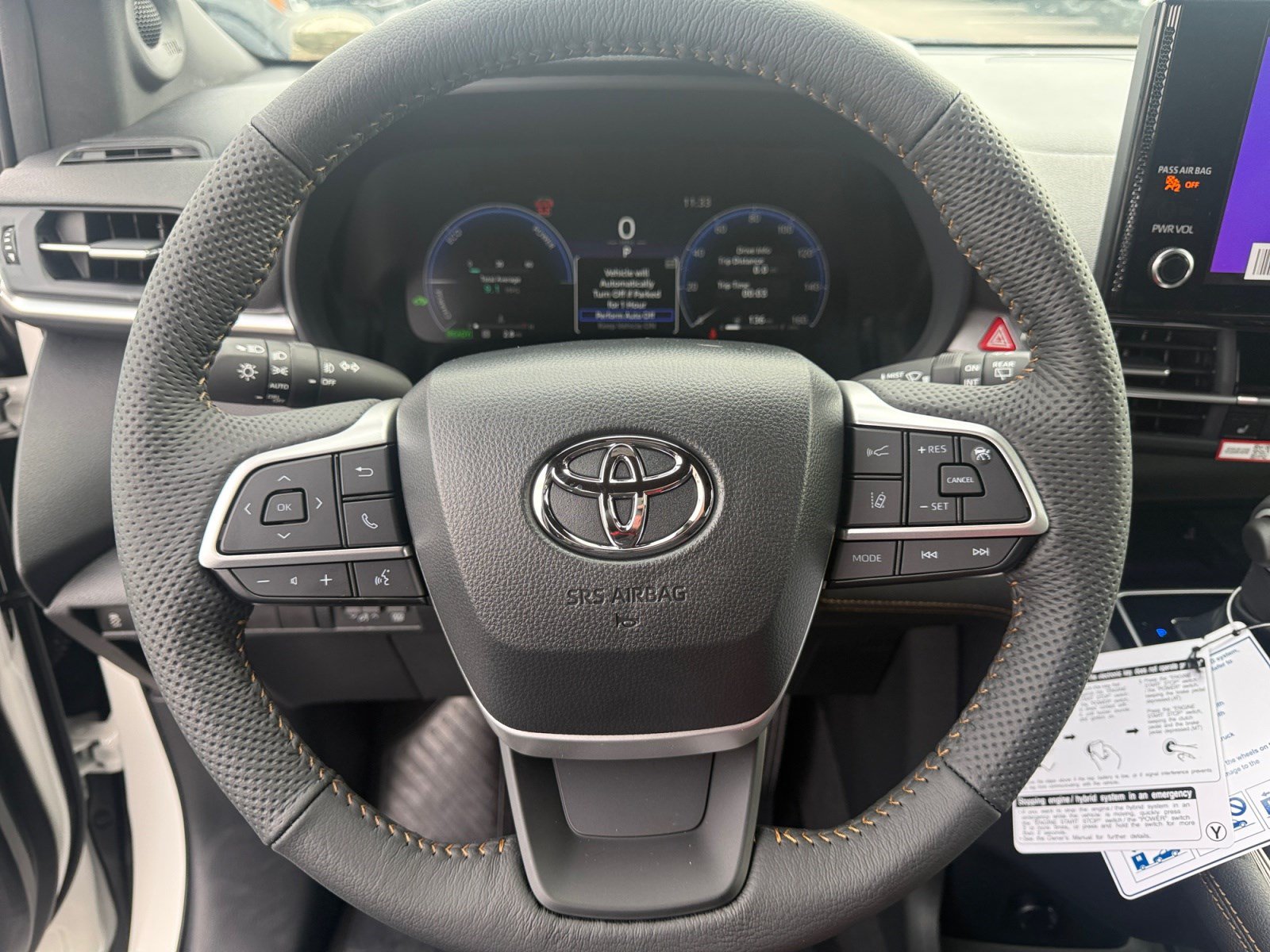 New 2026 Toyota Sienna XLE Woodland Edition AWD/4WD image 9