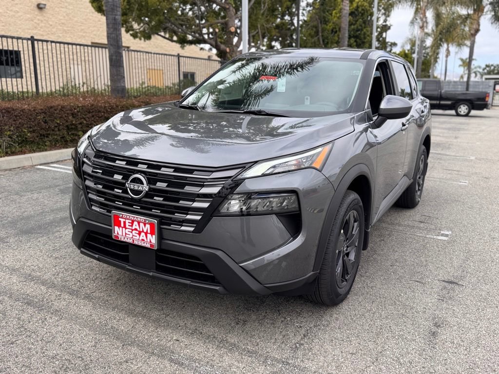 New 2026 Nissan Rogue SV AWD/4WD video 4
