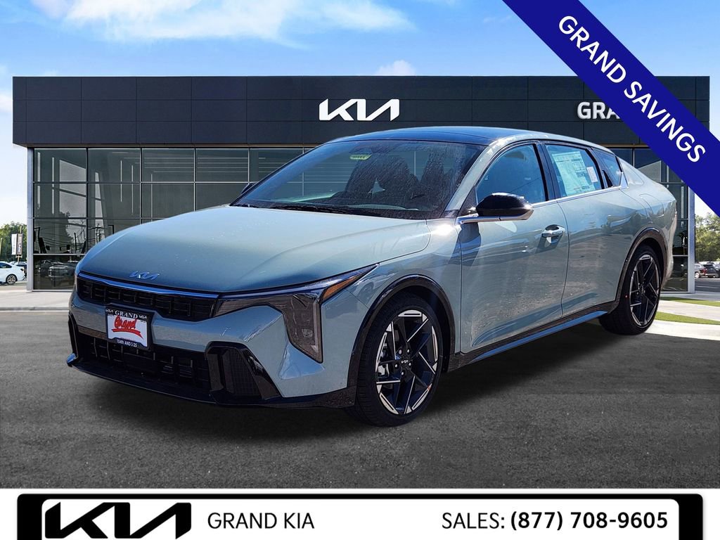 New 2025 Kia K4 GT-Line w/ GT-Line Sunroof Package image 4