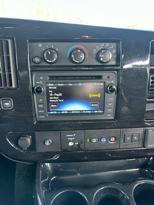 Used 2021 Chevrolet Express 2500 LS w/ Enhanced Convenience Package image 19