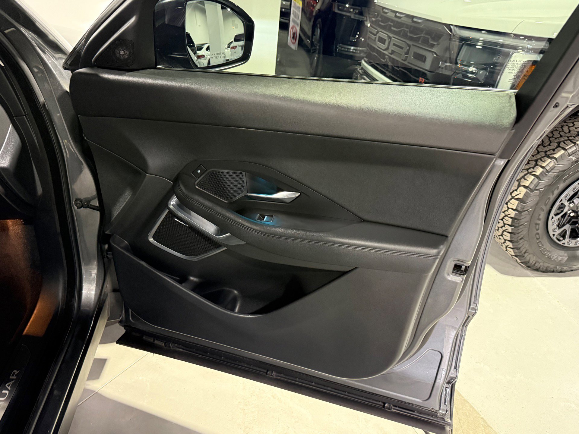 Used 2018 Jaguar E-PACE S image 35