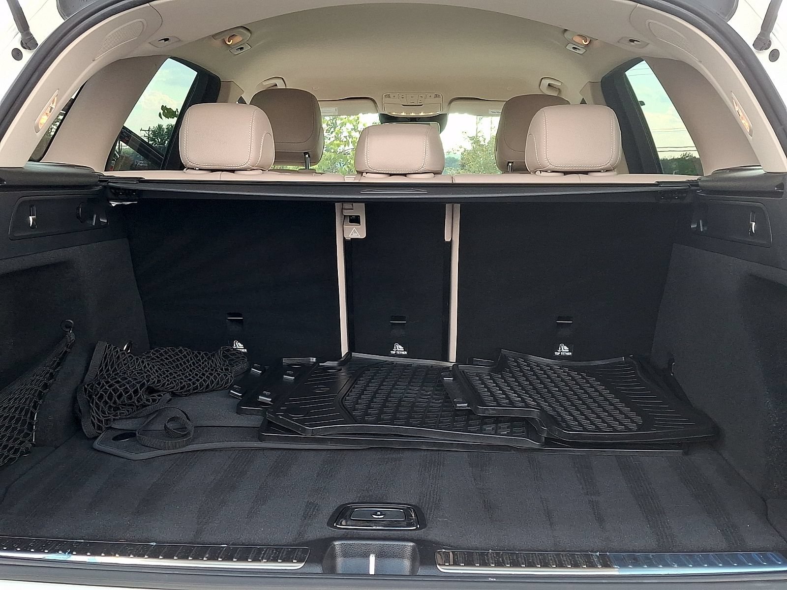Used 2022 Mercedes-Benz GLC 300 4MATIC image 29