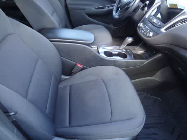 Used 2020 Chevrolet Malibu RS FWD image 20