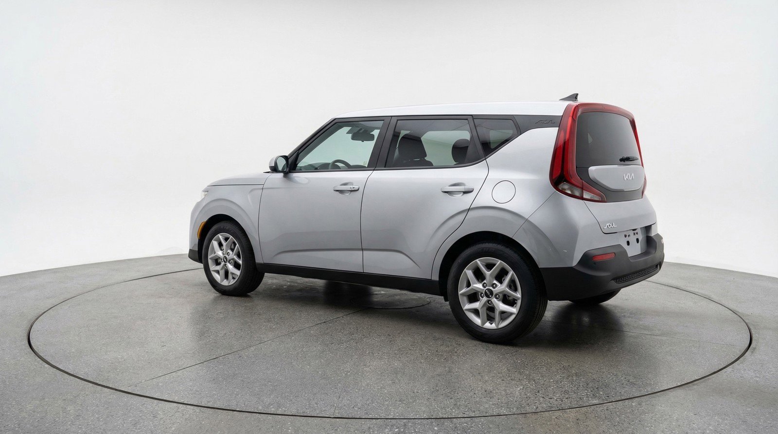 Used 2025 Kia Soul LX w/ LX Technology Package image 6
