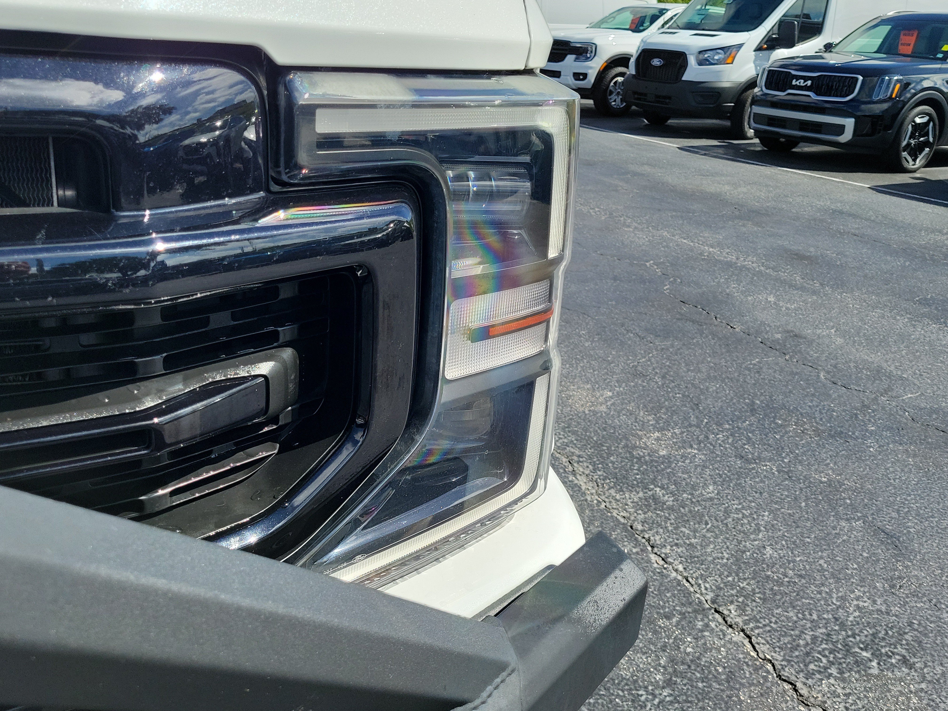 Used 2022 Ford F350 Lariat w/ Black Appearance Package AWD/4WD image 3