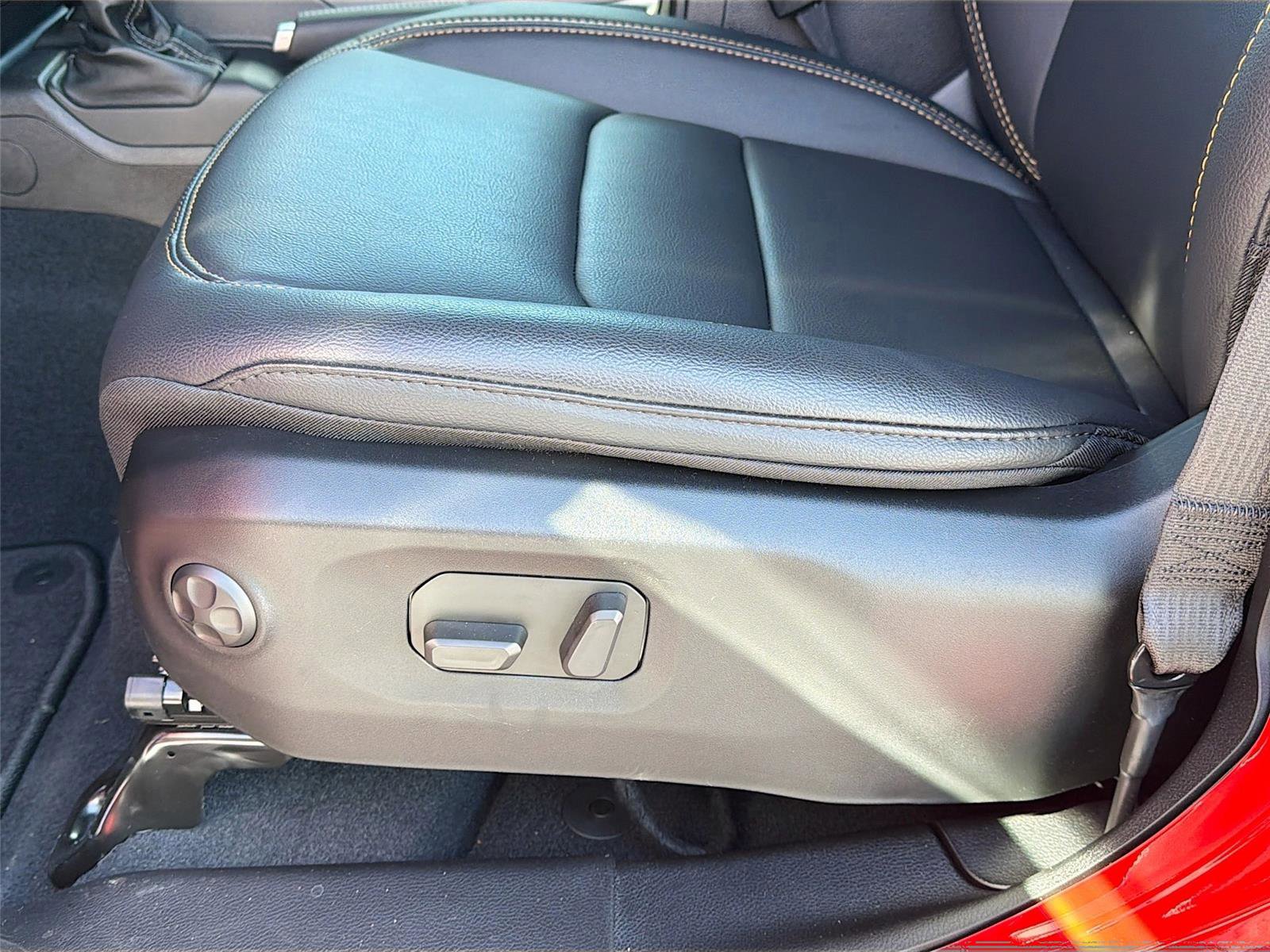 New 2026 Jeep Wrangler Unlimited Sahara image 18