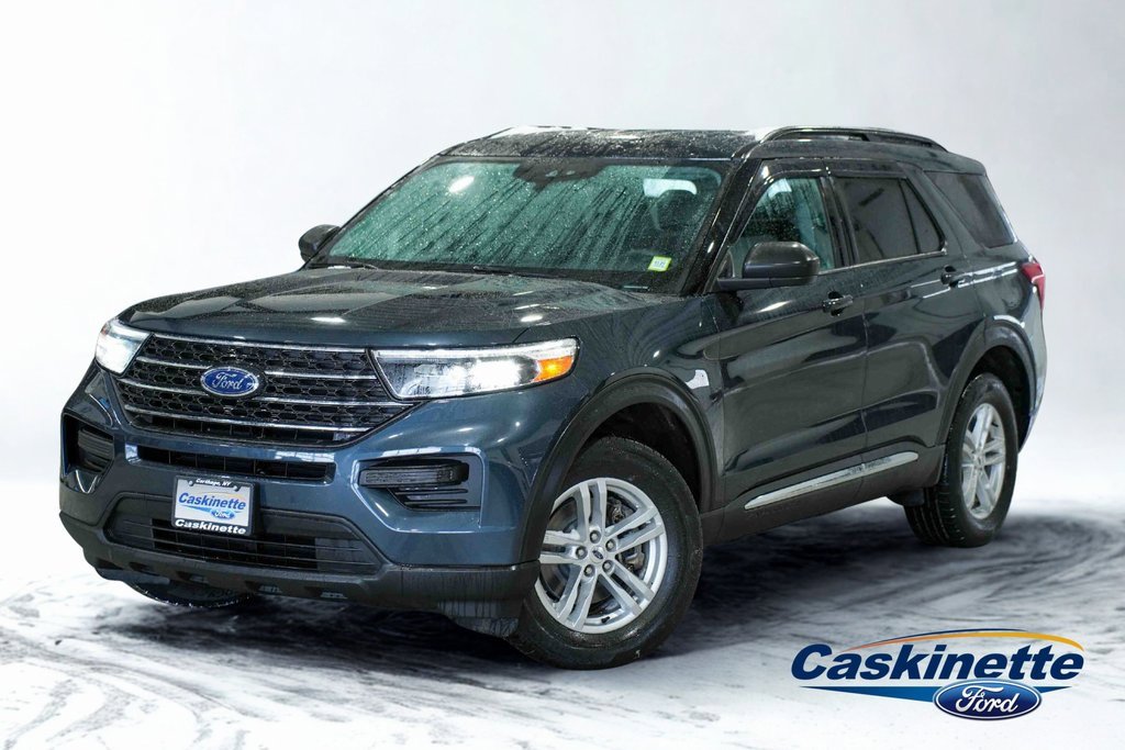 Used 2024 Ford Explorer XLT image 1