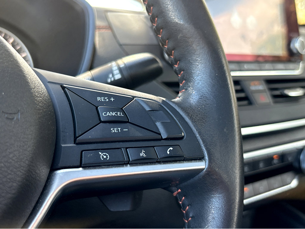 Used 2022 Nissan Altima 2.0 SR image 17