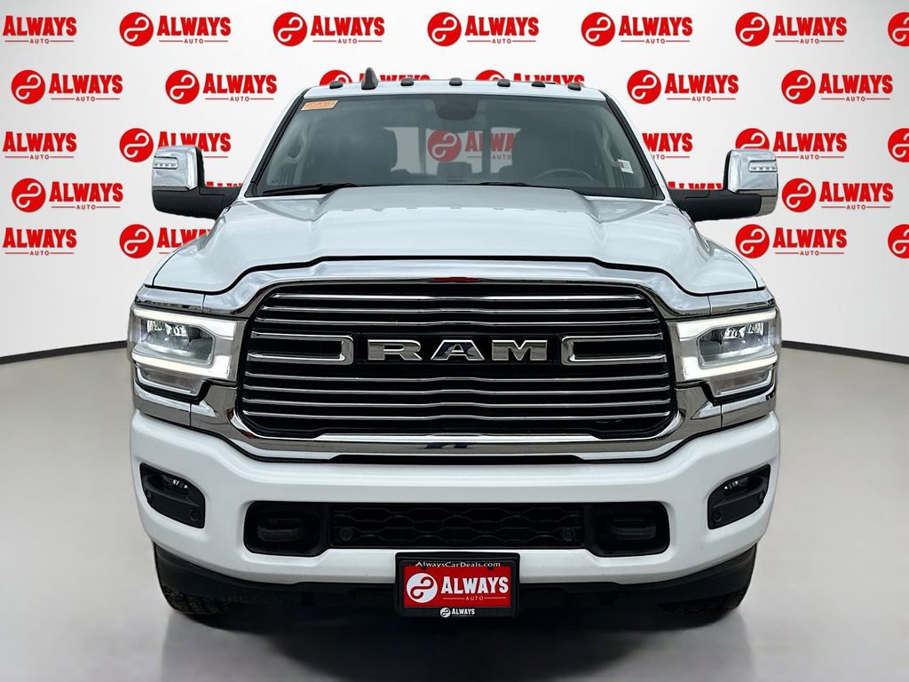 Used 2023 RAM 3500 Laramie AWD/4WD image 2
