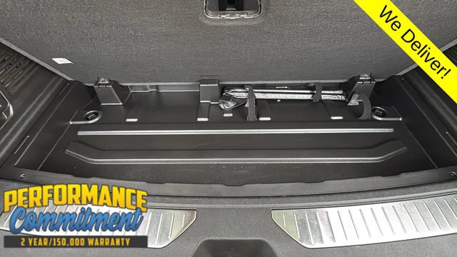 Used 2024 Chevrolet Tahoe Z71 AWD/4WD image 25