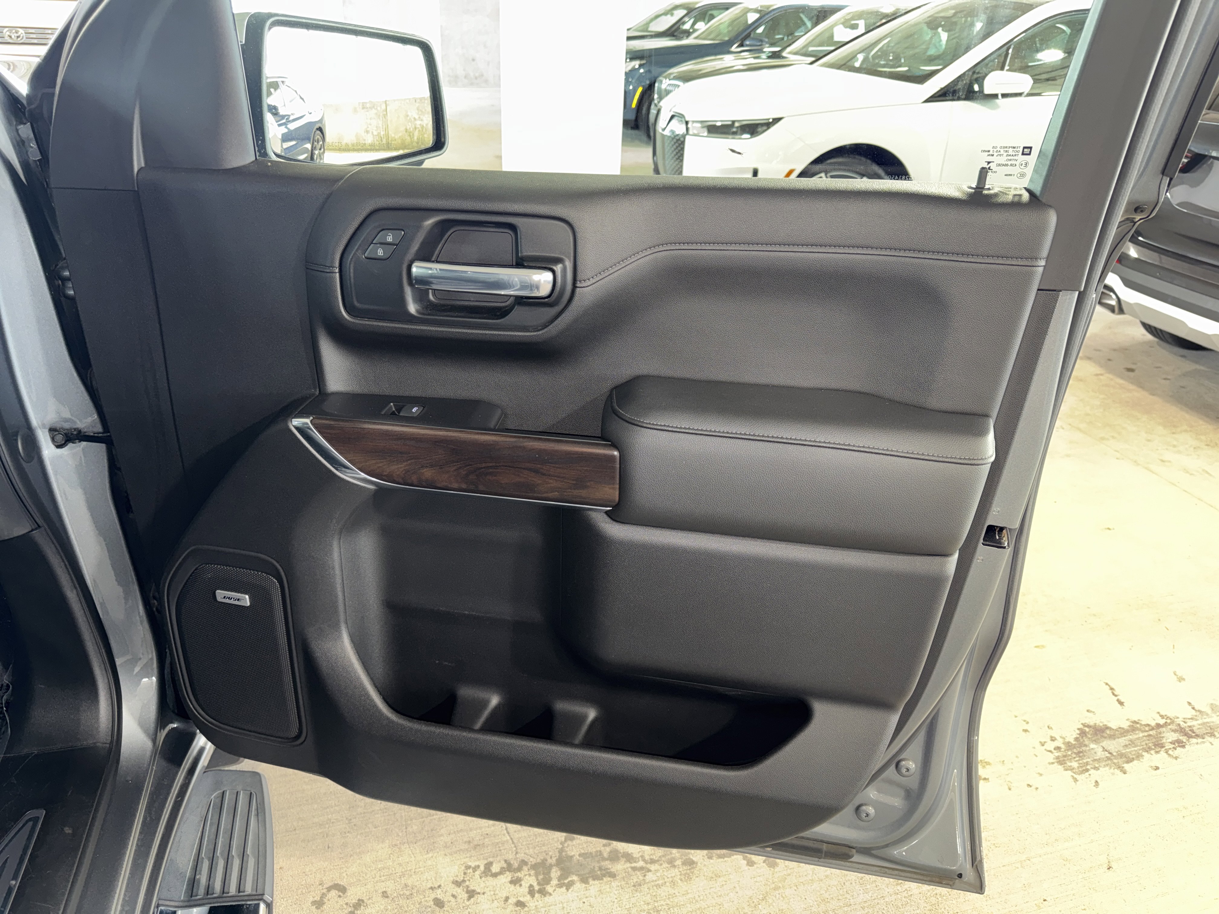 Used 2019 GMC Sierra 1500 SLT w/ SLT Premium Plus Package AWD/4WD image 10
