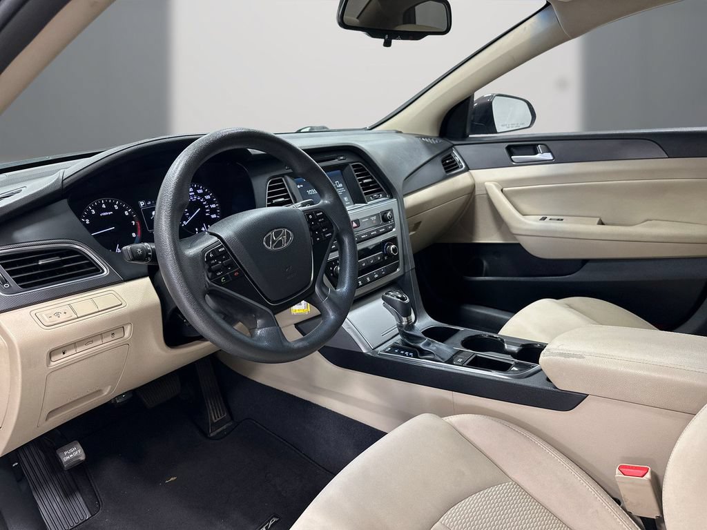 Used 2016 Hyundai Sonata Sport FWD image 13