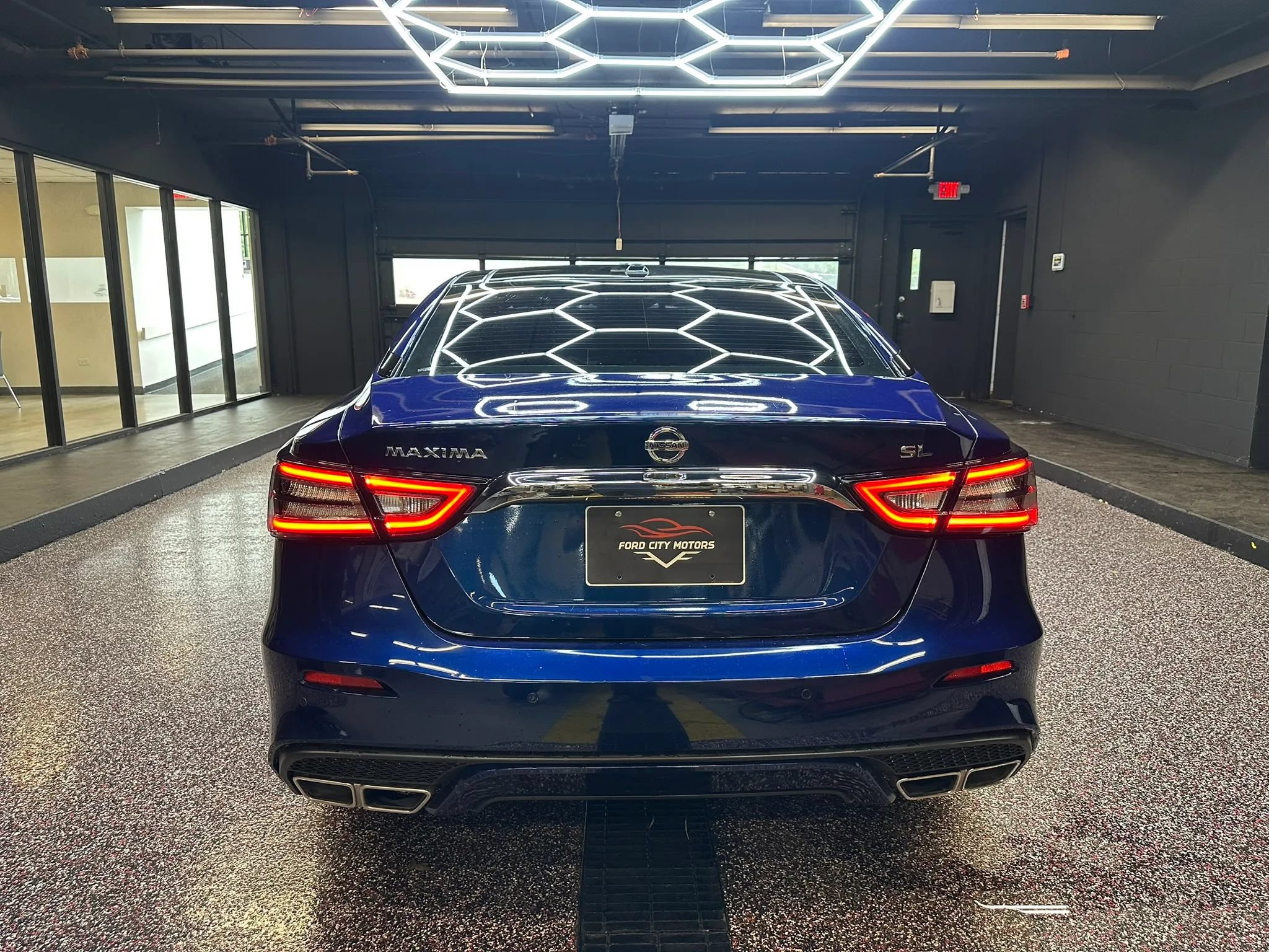 Used 2020 Nissan Maxima 3.5 SL w/ Floor Mat Group FWD image 6