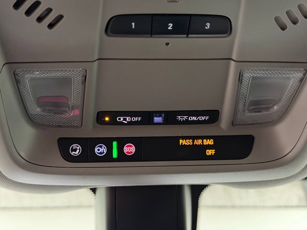 Used 2019 Chevrolet Equinox LT image 35