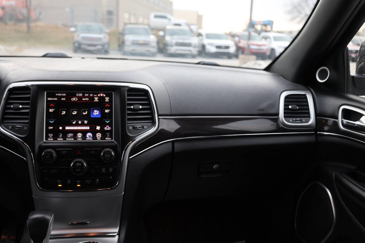 Used 2016 Jeep Grand Cherokee High Altitude AWD/4WD image 25