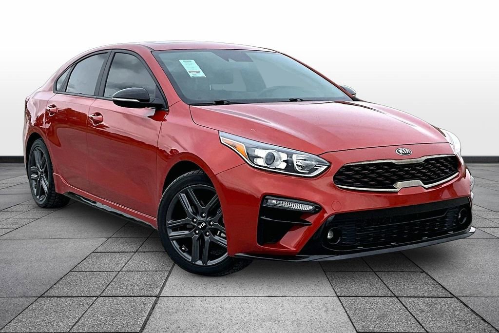 Used 2020 Kia Forte GT-Line w/ GT-Line Premium Package FWD image 2