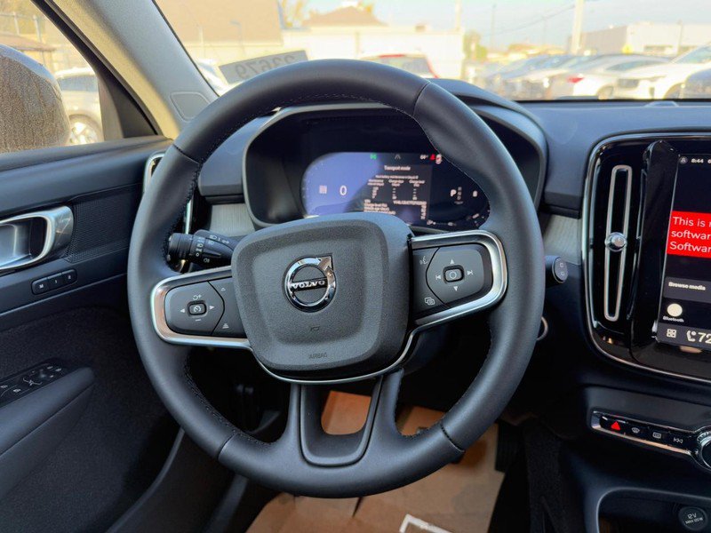 New 2026 Volvo XC40 B5 Plus w/ Protection Package Premier AWD/4WD image 7
