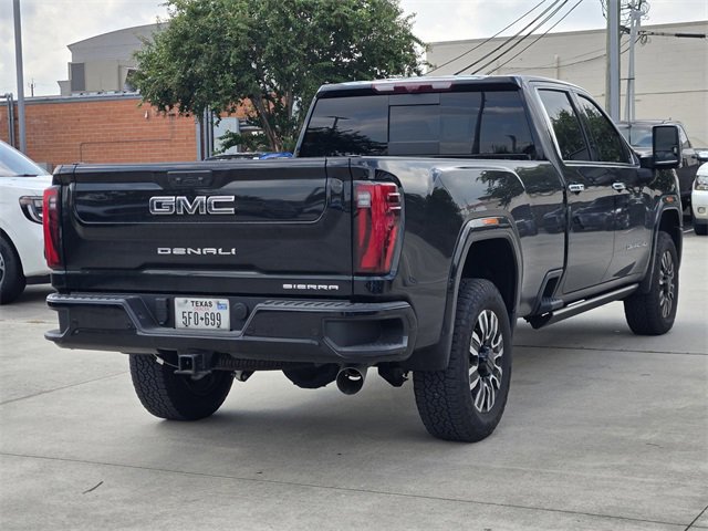 Used 2025 GMC Sierra 3500 Denali Ultimate image 7