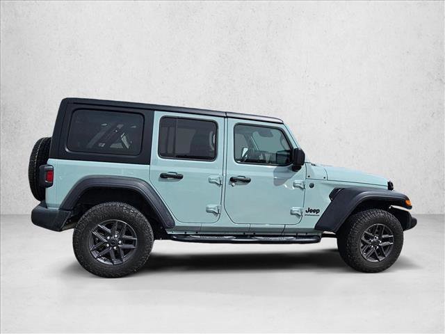 Used 2024 Jeep Wrangler Sport S image 4