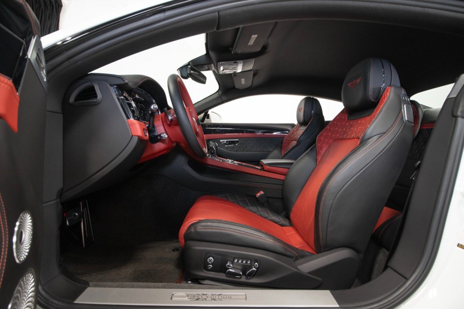 Used 2020 Bentley Continental GT V8 AWD/4WD image 20