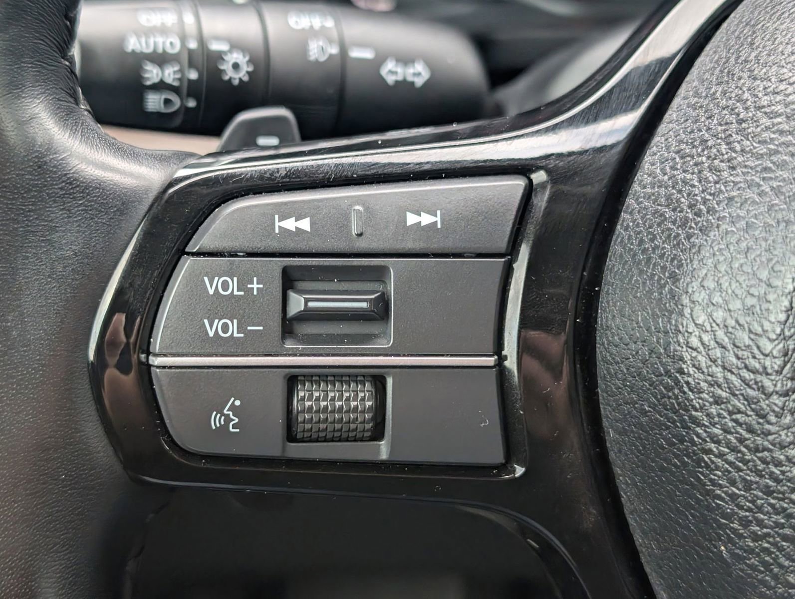 Used 2025 Honda Pilot Elite image 17