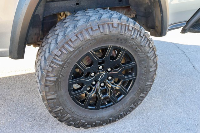 Used 2024 Chevrolet Colorado Trail Boss w/ Advanced Trailering Package image 8
