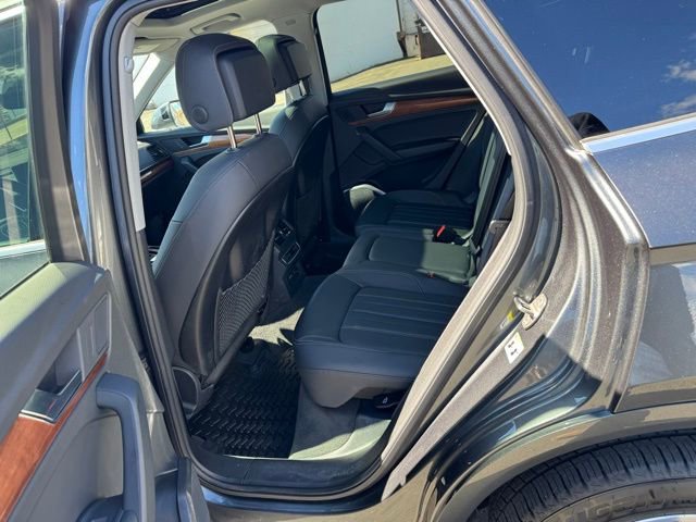Certified 2023 Audi Q5 2.0T Premium w/ Convenience Package image 10