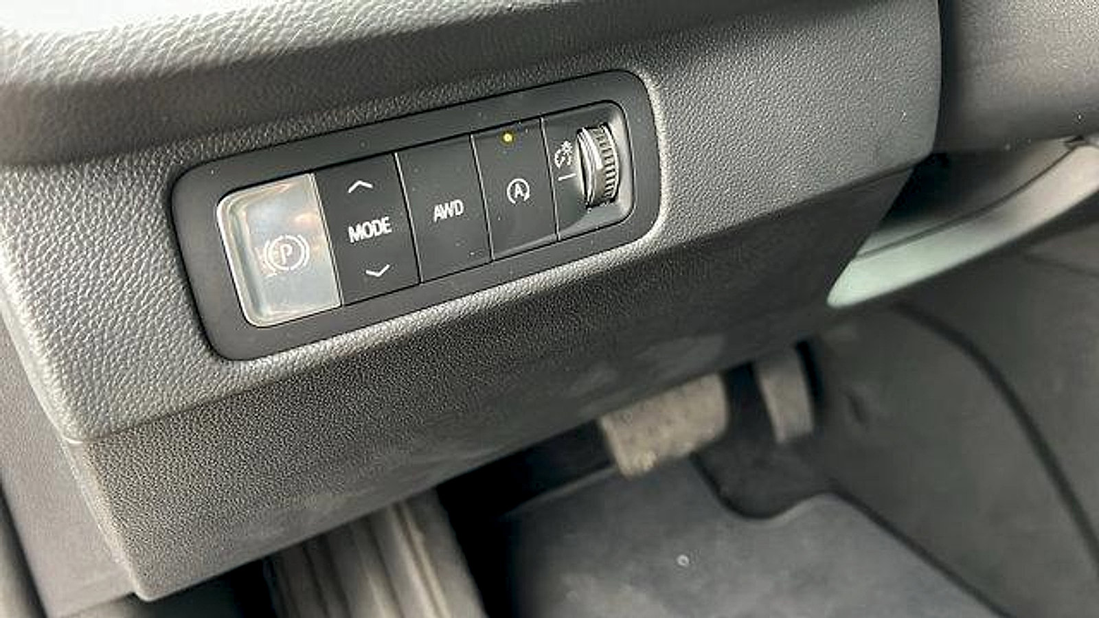 New 2026 Chevrolet Traverse LT w/ Driver Confidence Package image 29