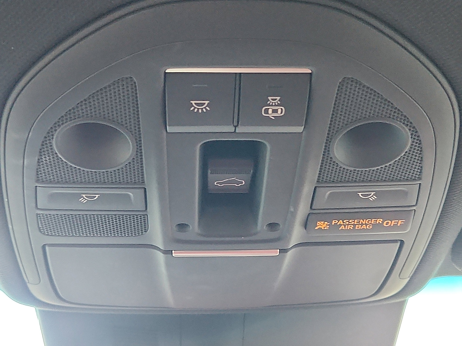 Used 2023 Genesis G70 2.0T w/ Sport Prestige Package image 20