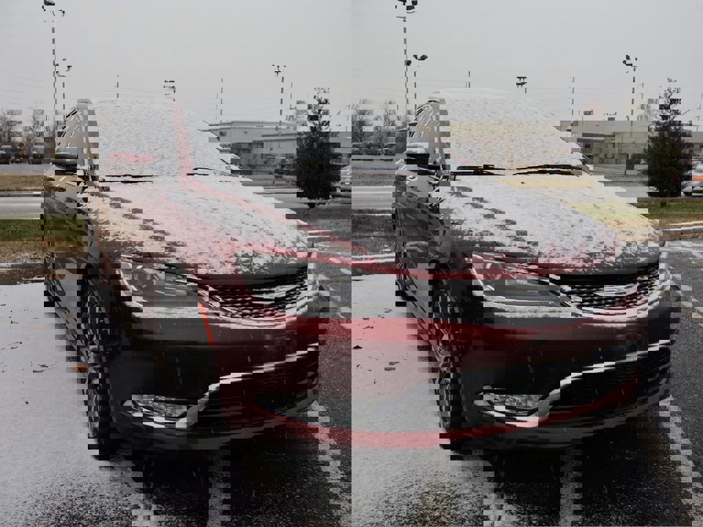 Used 2015 Chrysler 200 C w/ Navigation & Sound Group I image 6