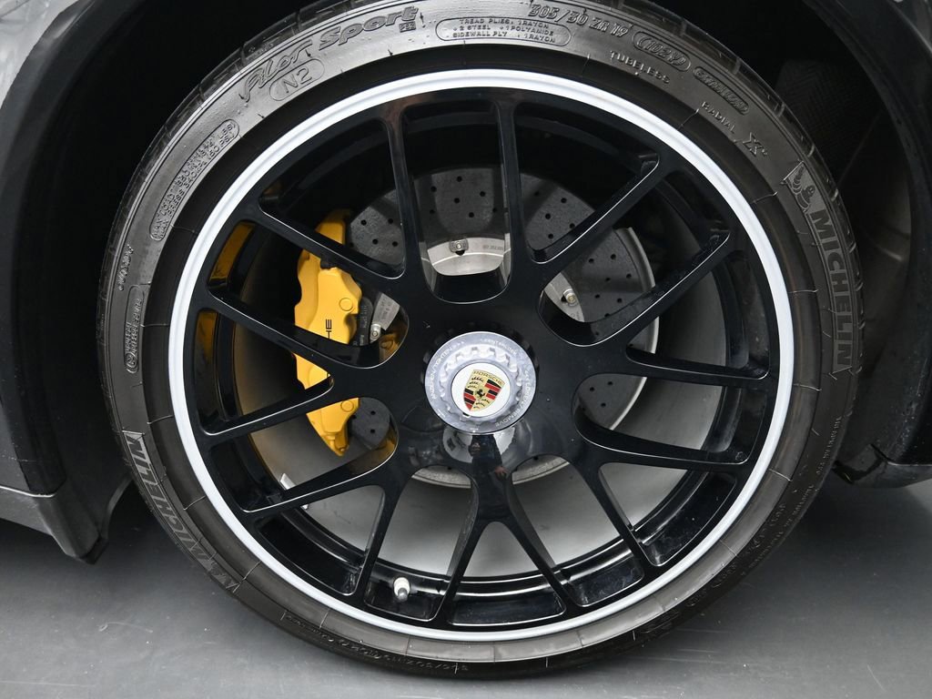 Used 2011 Porsche 911 Carrera GTS image 24