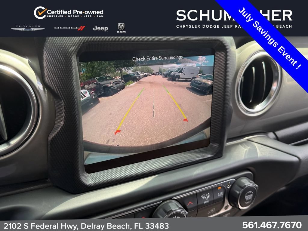 Used 2022 Jeep Wrangler Unlimited Sahara w/ LED Lighting Group AWD/4WD image 17