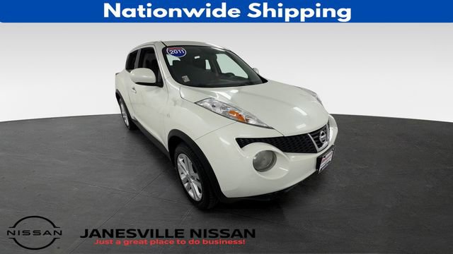 Used 2011 Nissan Juke SV FWD image 1