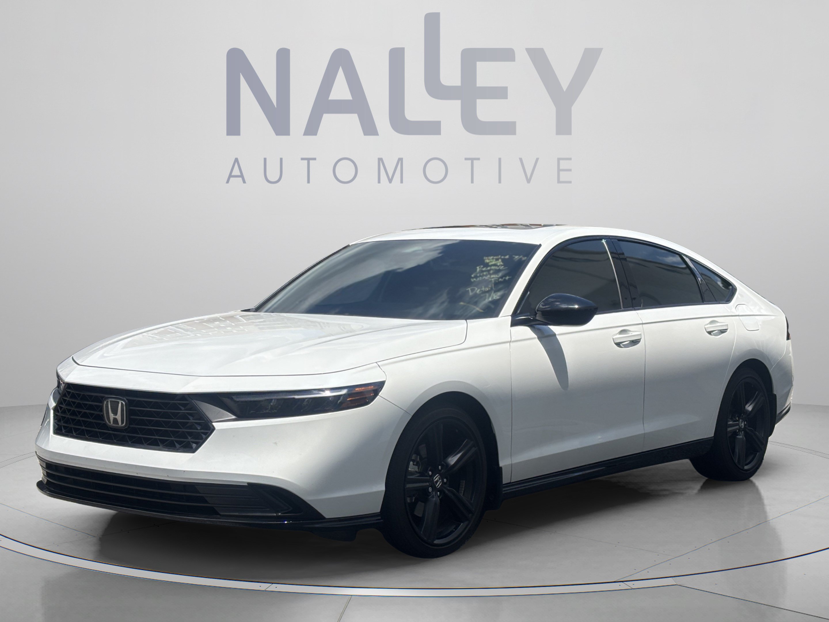 Used 2025 Honda Accord Sport image 1