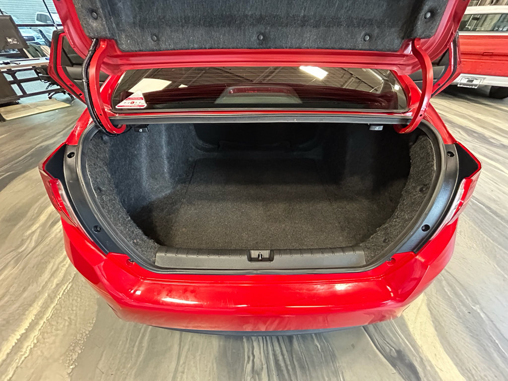 Used 2018 Honda Civic EX image 38