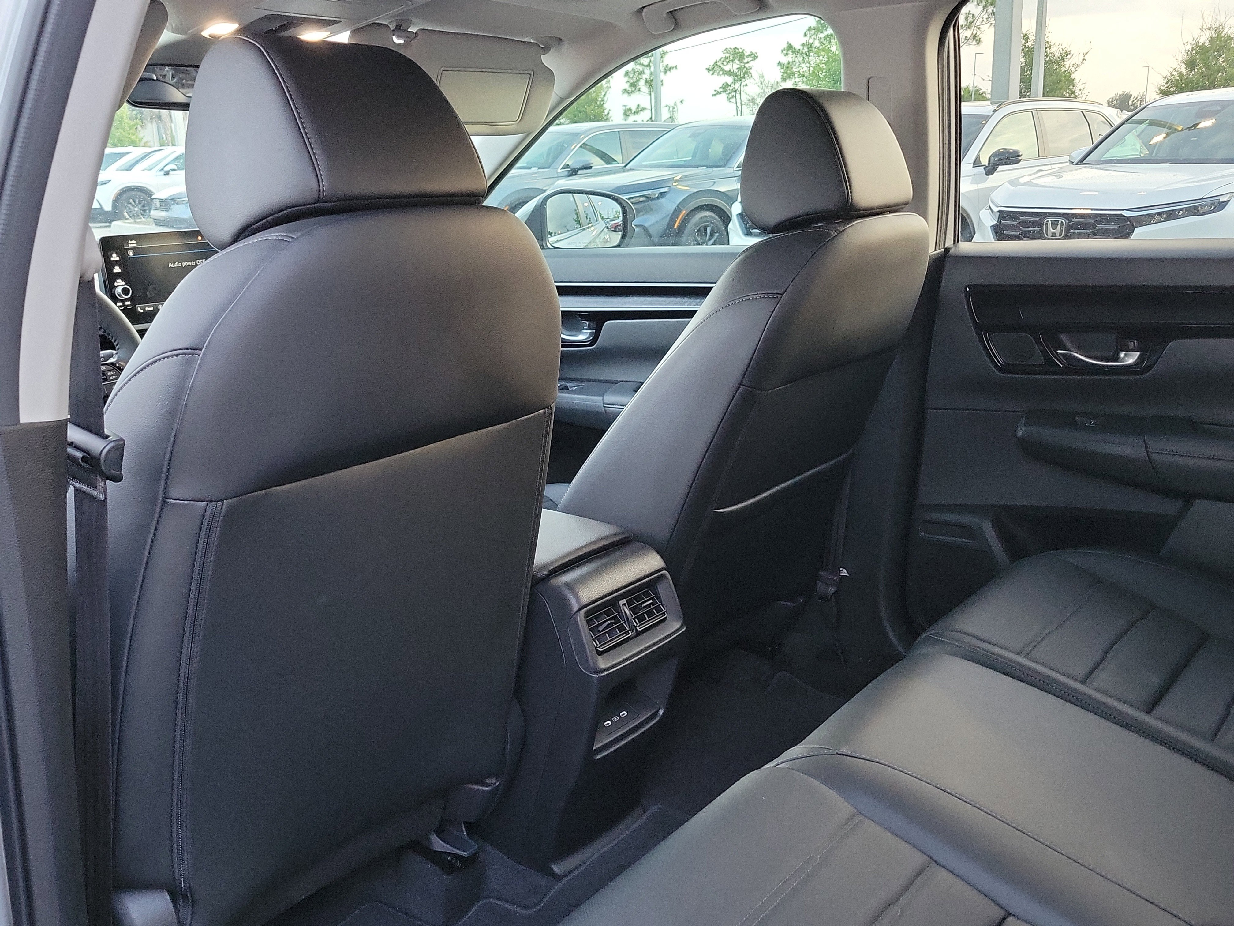 Used 2024 Honda CR-V EX-L image 15