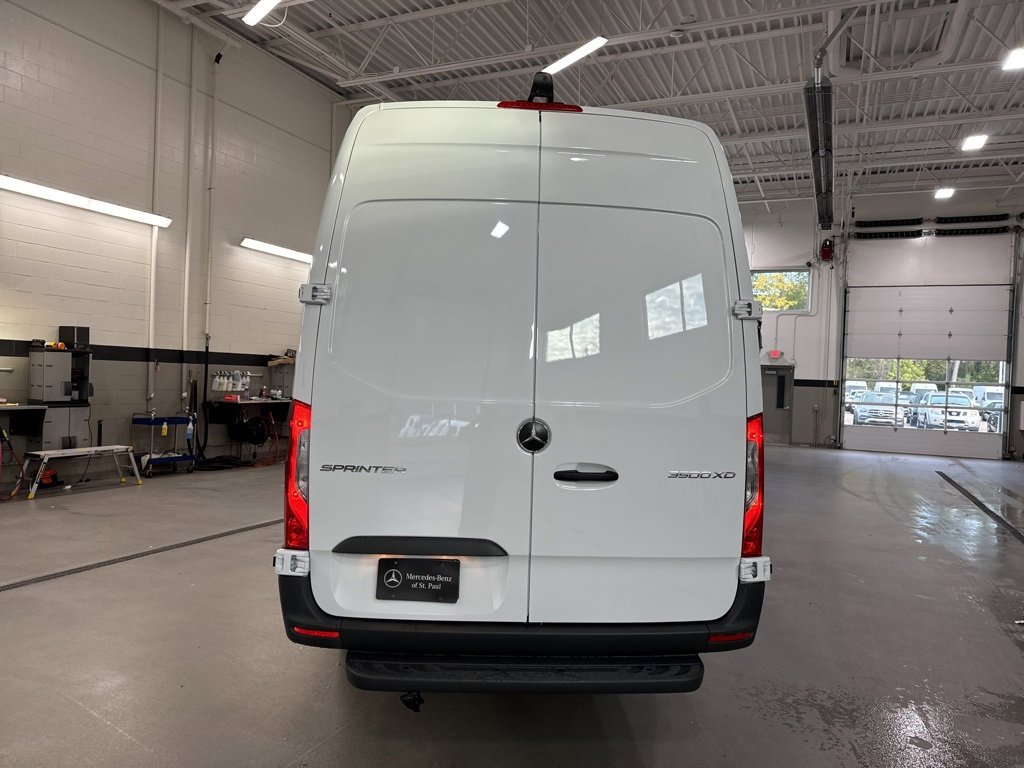 New 2025 Mercedes-Benz Sprinter 3500 image 4