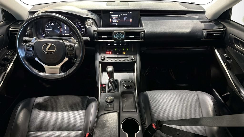 Used 2019 Lexus IS 300 RWD image 14
