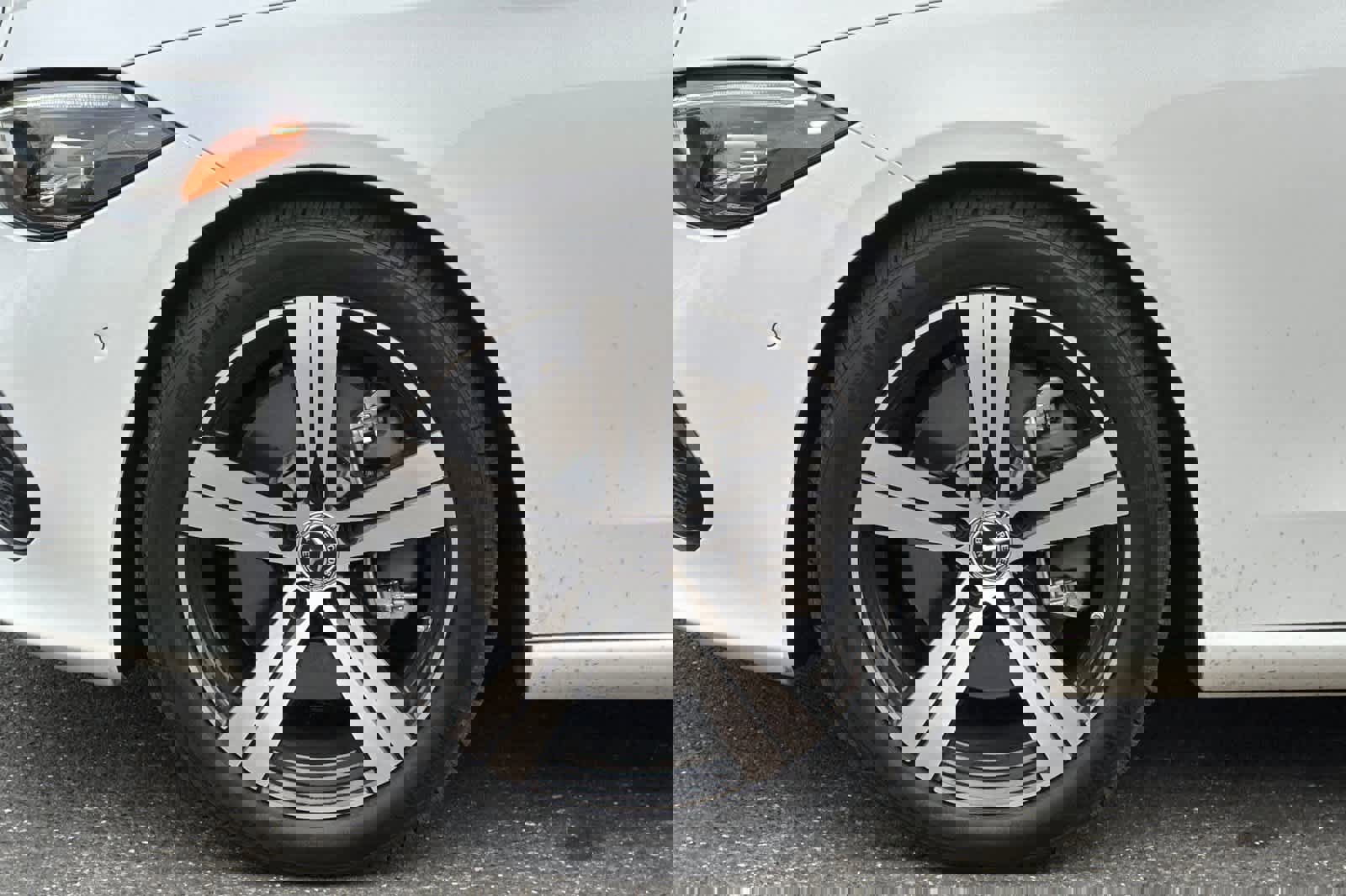 Certified 2025 Mercedes-Benz C 300 4MATIC Sedan image 24